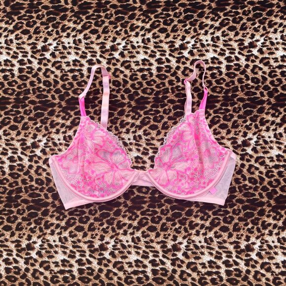 pink lace demi bra - Picture 5 of 5